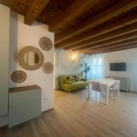Apartament Cairoli14 Brescia Zewnętrze zdjęcie