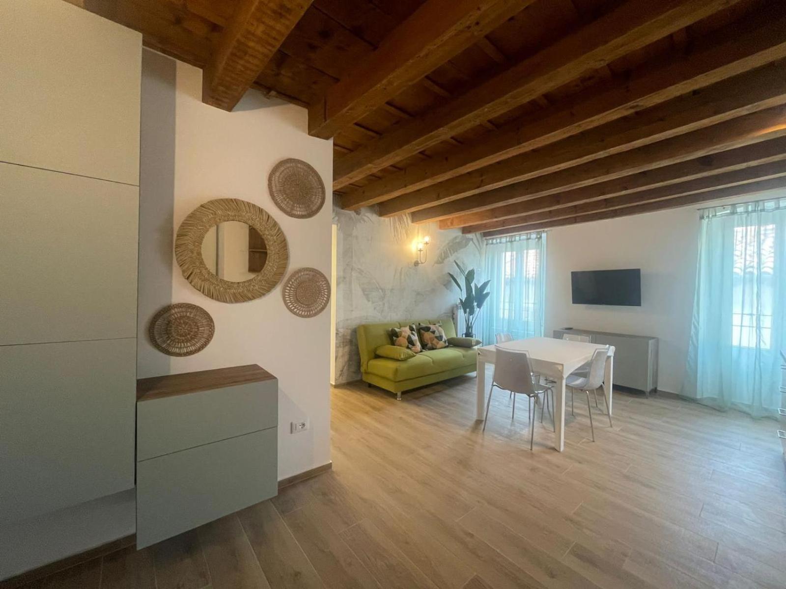 Apartament Cairoli14 Brescia Zewnętrze zdjęcie